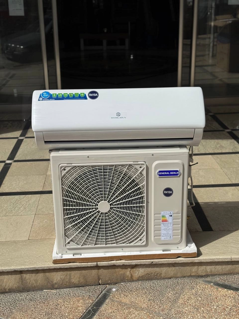 کولر گازی جنرال برلین 24000 CSH-24BB