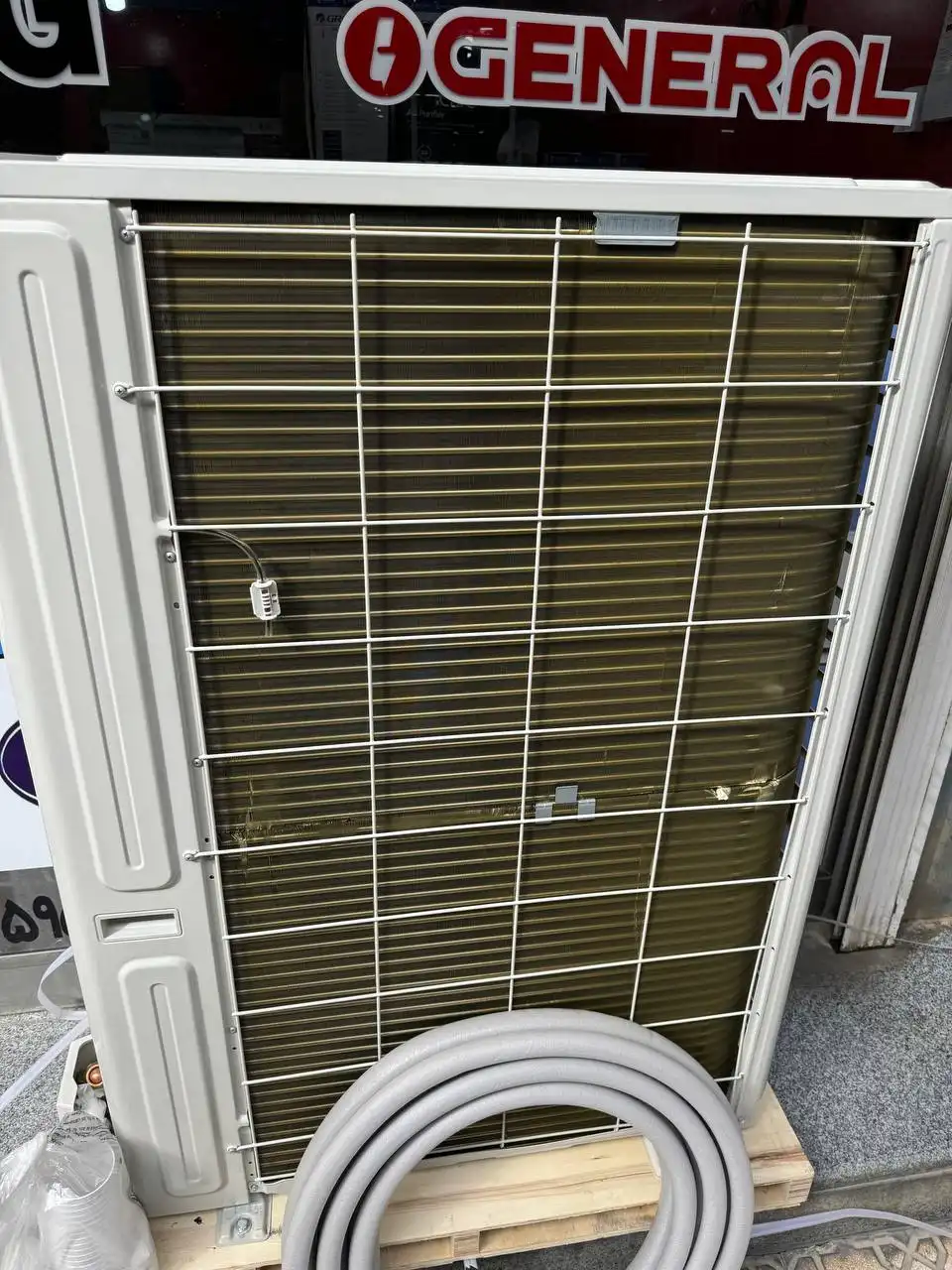 کولر گازی کریر 48000 ایستاده اینورتر 42QFG048VS 38QFG048VS