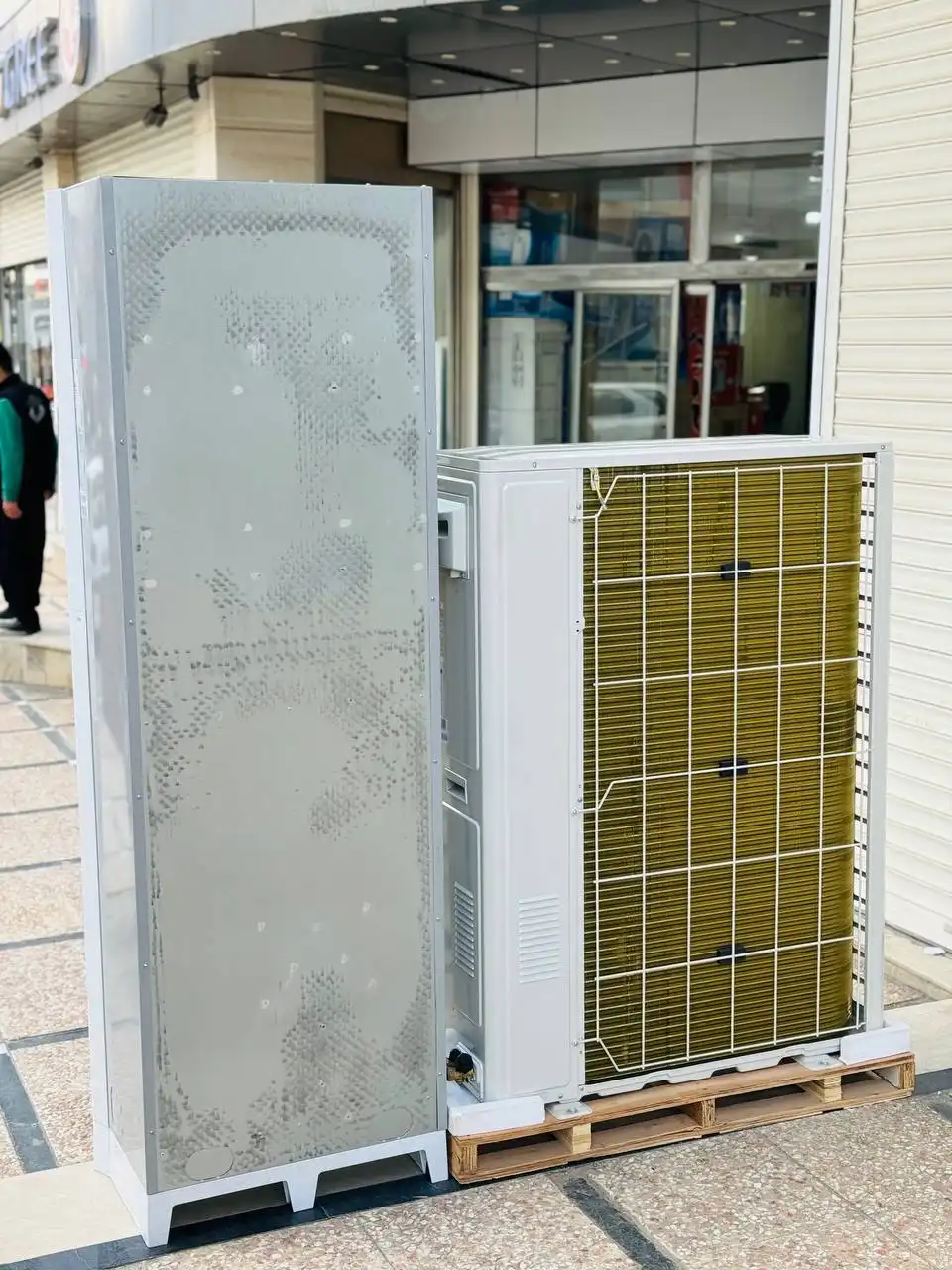 کولر گازی ایستاده جنرال گلد 60000 تیتانیوم GG-TF60000-TITANIUM
